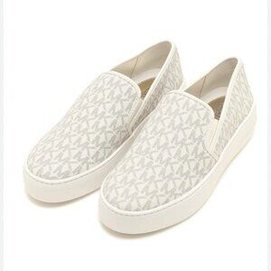 Michael Kors Slip-on Shoes White Size 7 Great Shape!